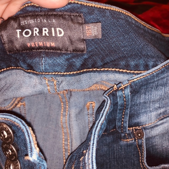 Torrid Jeggings Zippered Ankle Jeans 16t - Picture 3 of 3